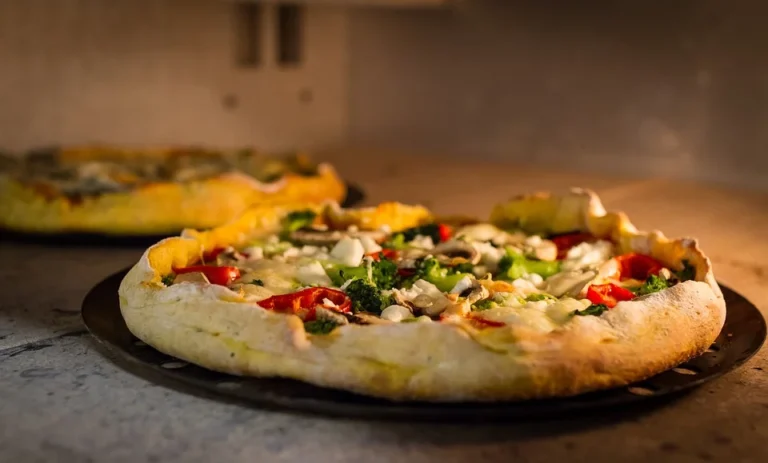 Pizzasten - Laga pizza på grillen